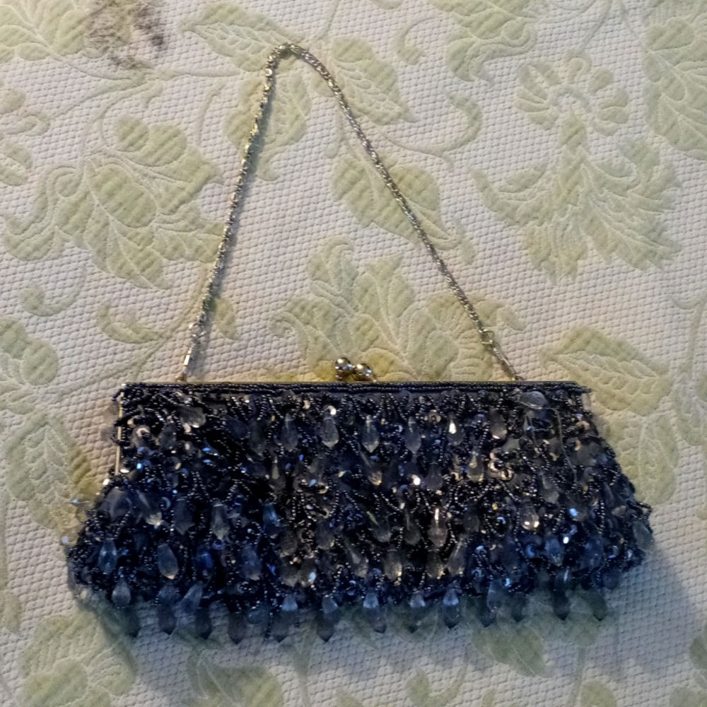 clutch purse